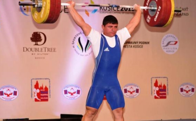 Тяжелоатлет Андраник Карапетян занял 4-е место на первенстве мира