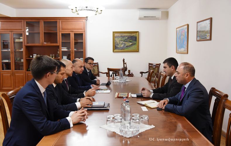 Государственный министр встретился с представителями инвестиционной компании, зарегистрированной в ЕС