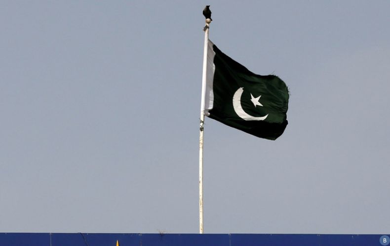 Пакистан планирует облегчить визовый режим для 90 стран
