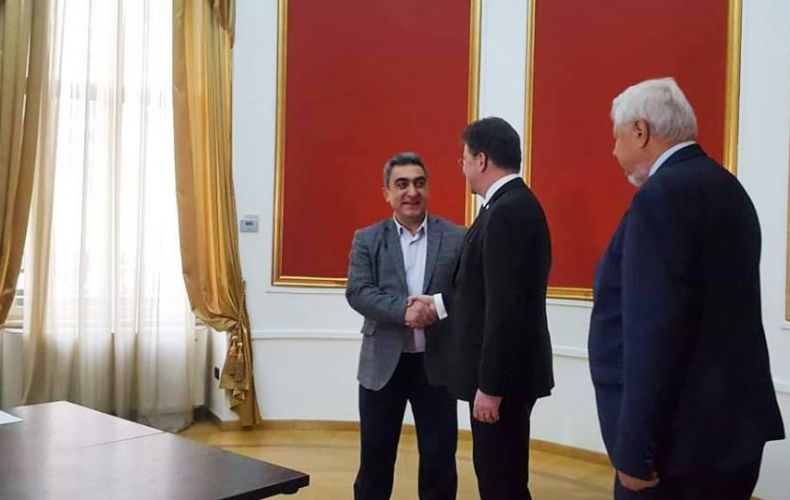Действующий председатель ОБСЕ встретился в Ереване с руководителем Арцахского союза армянских беженцев