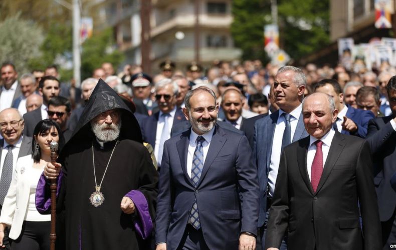 “If anyone will attempt to make Artsakh a counterrevolution source, people will make it a revolution source” – Pashinyan