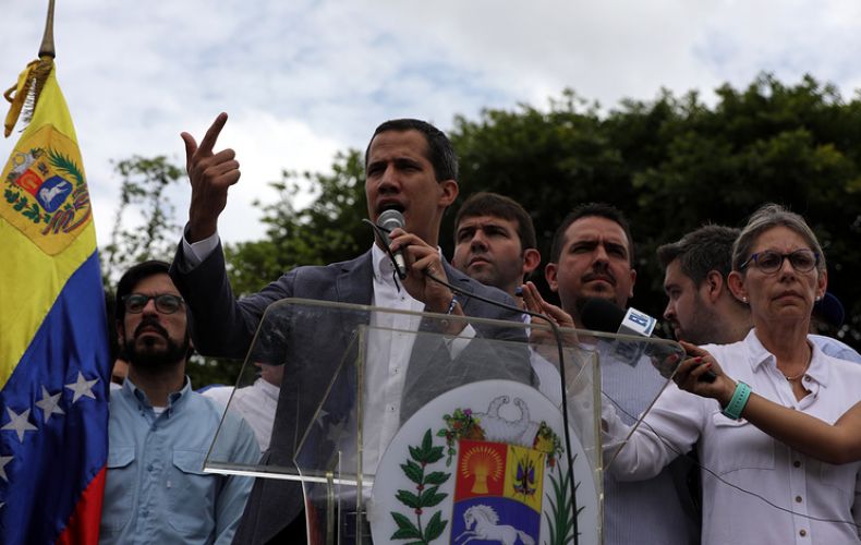 Guaido says Venezuelan authorities want to close down parliament
