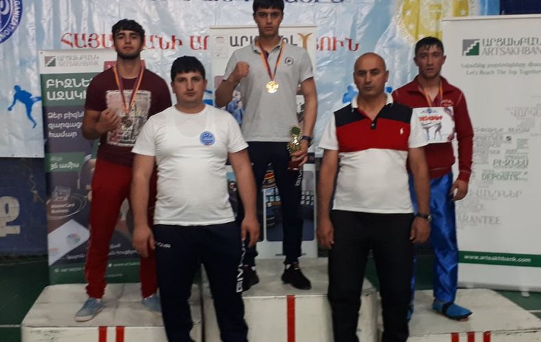Artsakh Athletes returned from theArmenian kickboxing championship with gold medals