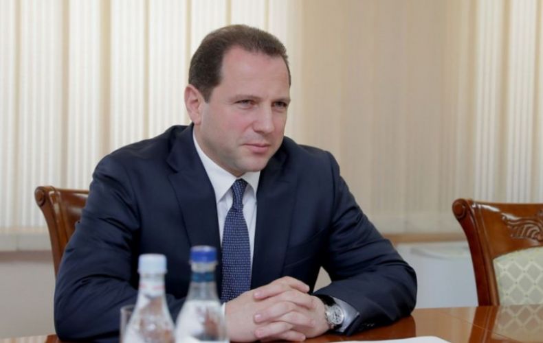 Делегация во главе с министром обороны Армении отбыла в Российскую Федерацию