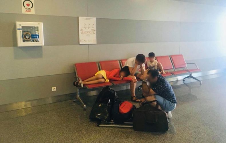 Իրանի քաղաքացիները, որոնք պետք է ժամանեին Հայաստան, ոչնչացրել են իրենց անձնագրերն ու ձերբակալվել Կիևի օդանավակայանում (լուսանկարներ)
