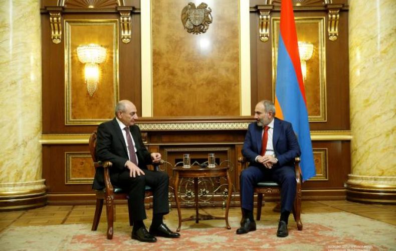Bako Sahakyan and Nikol Pashinyan discuss mutual cooperation in Yerevan