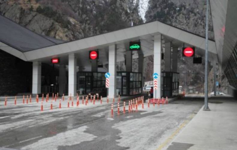 Дорога Степанцминда - Ларс открыта для всех видов транспорта