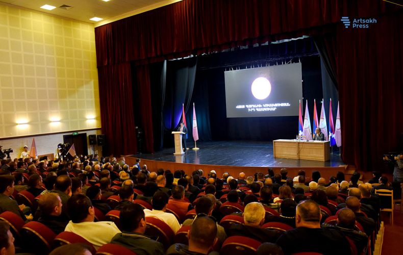Arayik Harutyunyan to take part in Artsakh presidential election