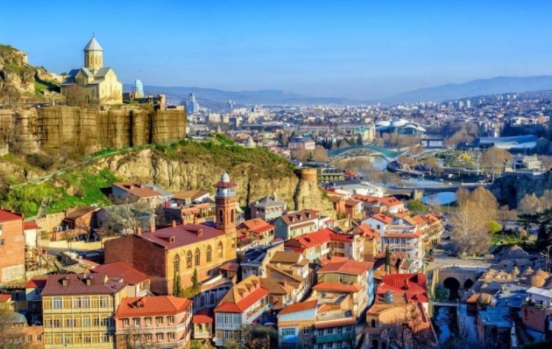 В Грузии россияне чаще других иностранцев получали вид на жительство, Армения – на третьем месте