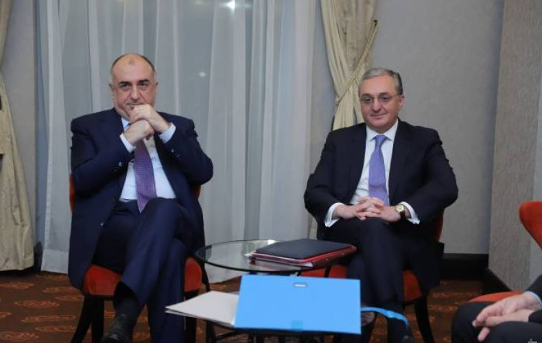 На встрече с главой МИД Азербайджана Зограб Мнацаканян подчеркнул необходимость прямого участия Арцаха в переговорах