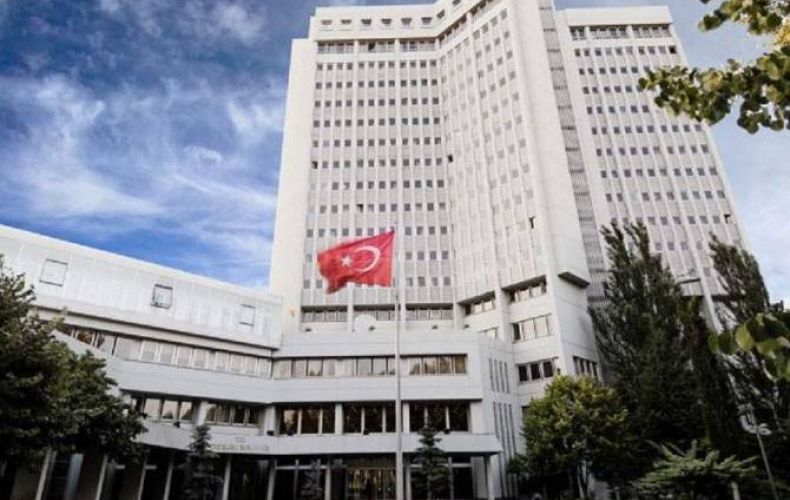 Глава МИД Турции назвал резолюцию Сената США о геноциде армян политическим спектаклем