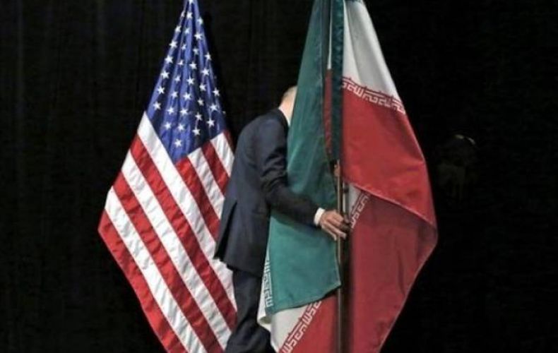 В США заявили, что не снимут санкции с Ирана до начала переговоров