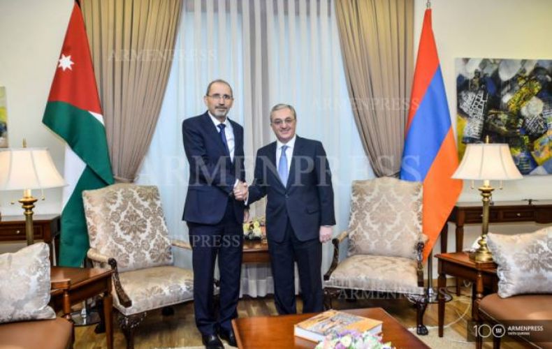 Министр иностранных дел Армении провел телефонную беседу с министром иностранных дел Иордании