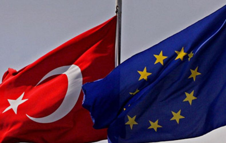 ԵՄ-ն 75 տոկոսով կրճատում է Թուրքիայի օգնությունը