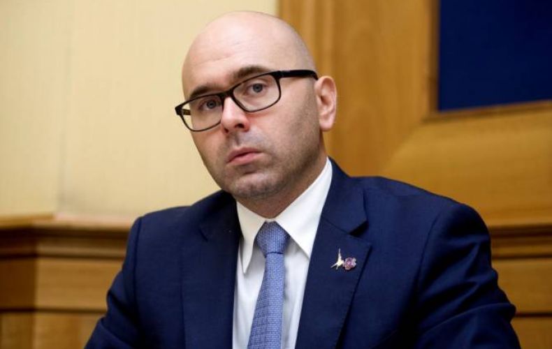 Итальянский депутат в своем выступлении обратился к теме погромов армян в Баку
