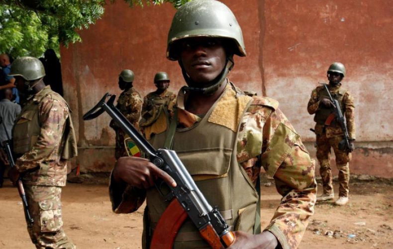 19 soldiers killed in attack on Mali army camp