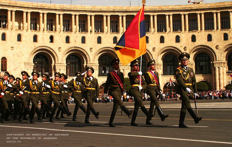 ՀՀ նախագահը բանակի օրվա առթիվ պարգևատրվել են մի խումբ զինծառայողներ եւ ազատամարտիկներ
