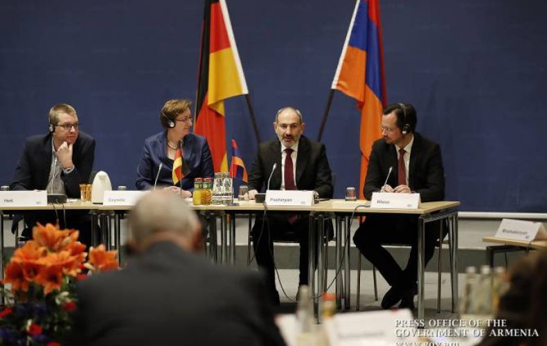 Armenia emigration is stopping, PM Pashinyan says in Berlin