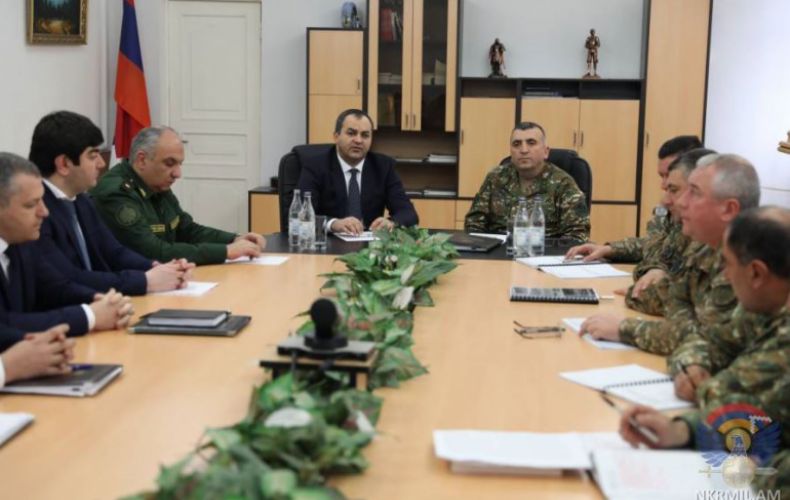 Armenia’s Prosecutor General meets Artsakh top brass