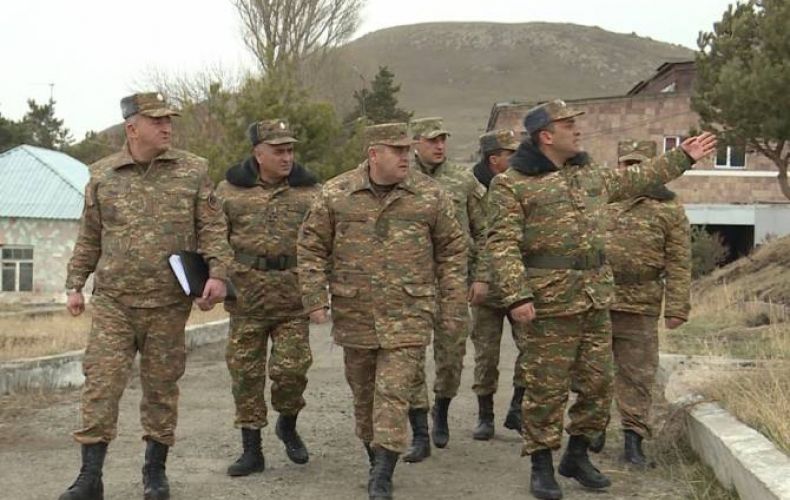 Artak Davtyan visits northeastern military units