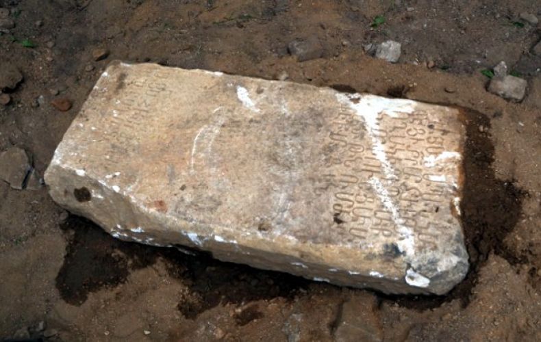 Two 17th-century Armenian graves found in Turkish province
