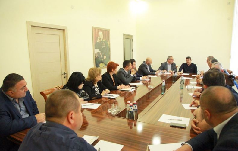 Artsakh President-elect meets with the deputies elected through the Free Homeland- United Civilian Alliance Party bloc