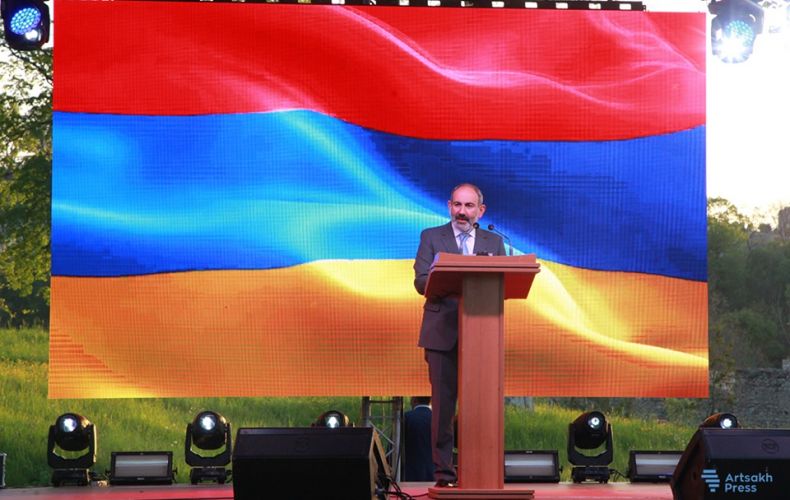 Armenia PM speaks at oath taking ceremony of  Artsakh President-elect