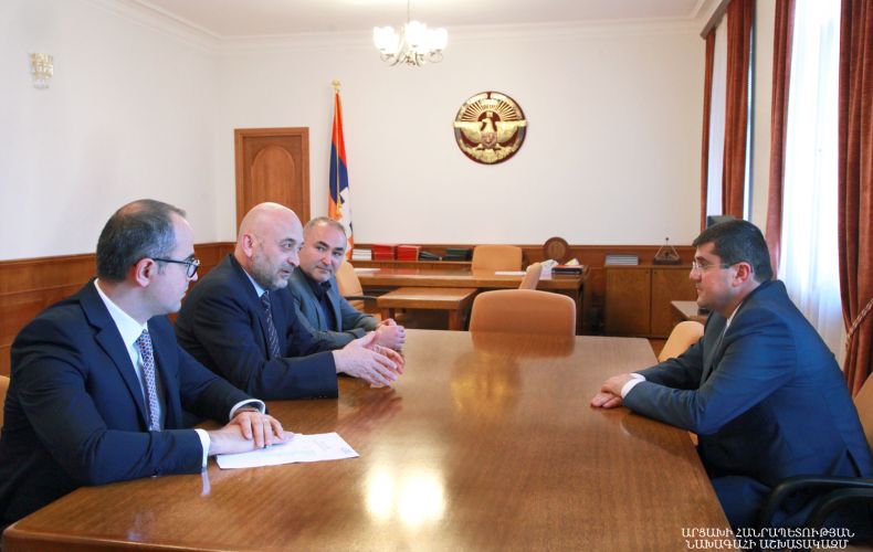 Artsakh President Arayik Haroutyunyan receives AGBU representatives