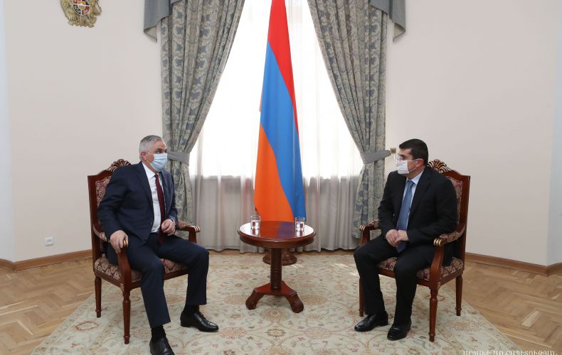 Arayik Harutyunyan met in Yerevan with RA Deputy Prime-Minister Mher Grigoryan