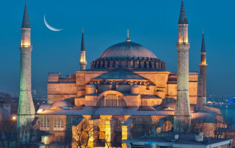 «Թուրքիայի ներքին գործն է, որին ոչ մեկ չպետք է միջամտի». ՌԴ ԱԳՆ-ն արձագանքել է Սուրբ Սոֆիայի տաճարի կարգավիճակի փոփոխմանը
