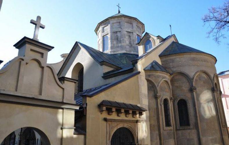 Ուկրաինայի հայկական եկեղեցիներում Արցախի խաղաղության համար մատուցվել է պատարագ