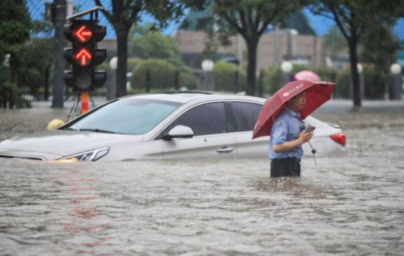 Число жертв наводнений в провинции Хэнань в Китае выросло до 51