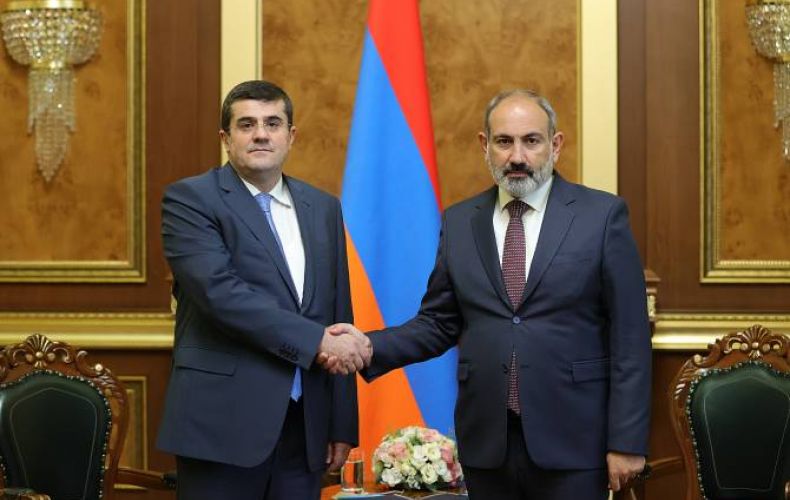 Arayik Harutyunyan congratulates Nikol Pashinyan on being appointed Prime Minister of Armenia