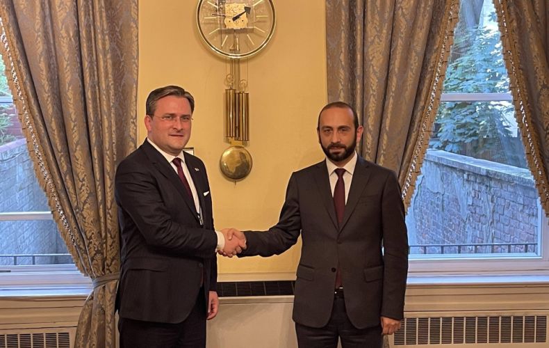 Armenian, Serbian FMs discuss current situation caused by Azerbaijani aggression against Artsakh