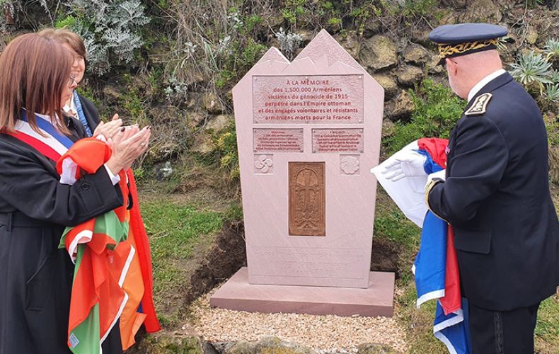 Во французском Биаррице открыли памятник жертвам Геноцида армян