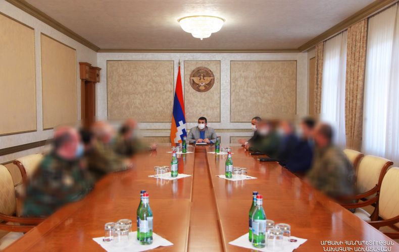 Президент Арцаха провел совещание с участием высшего офицерского состава СНБ