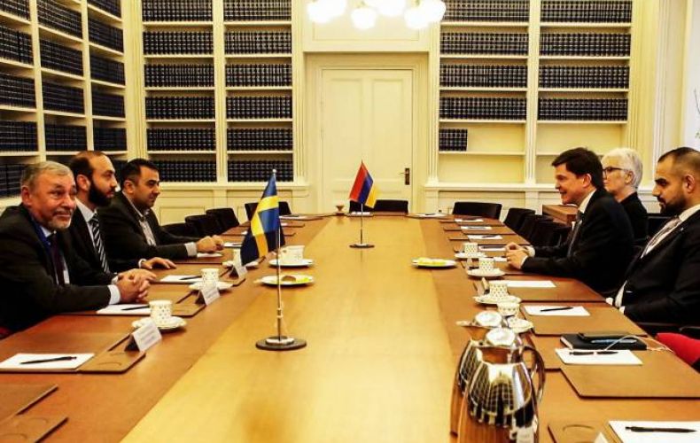 FM Mirzoyan raises Armenian POW issue at meeting with Swedish Parliament Speaker