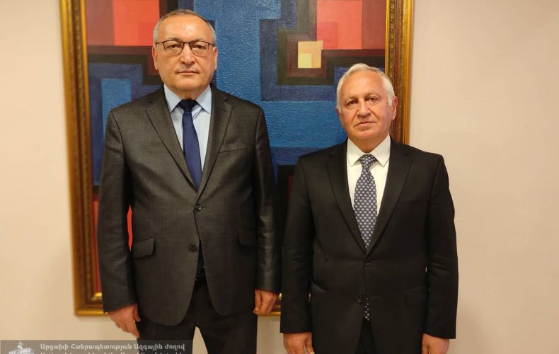 Делегация во главе с председателем НС встретилась с послом Республики Армения в Ливане