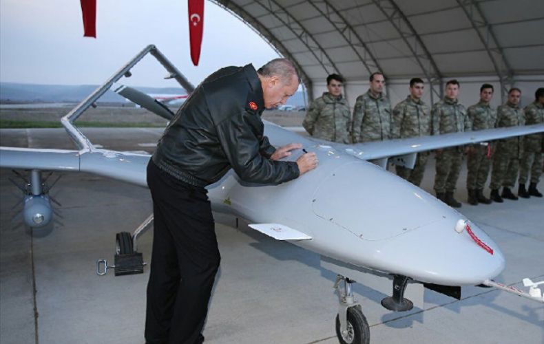 Турецкая компания намерена передать Украине три беспилотника Bayraktar