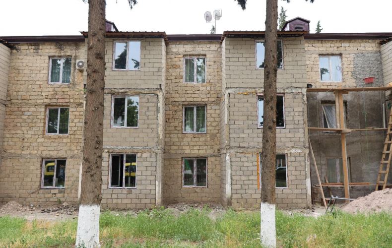  Renovation of the multi-apartment building on Azatamartikeri 36 continues