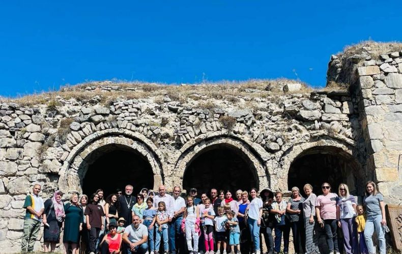 Прихожане Армянской Апостольской Церкви и Русской Православной Церкви посетили монастырский комплекс Акобаванк