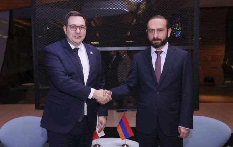 Armenian, Czech FMs exchange views on EU Monitoring Mission