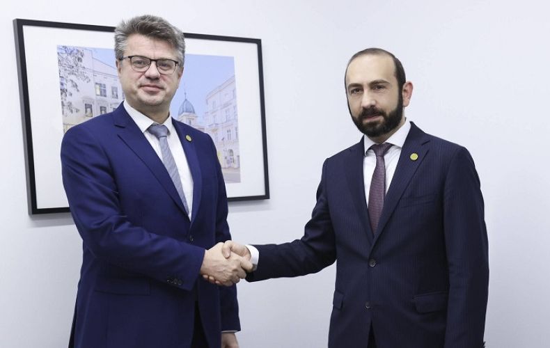 FM Mirzoyan discusses Armenia-EU relations with Estonian counterpart