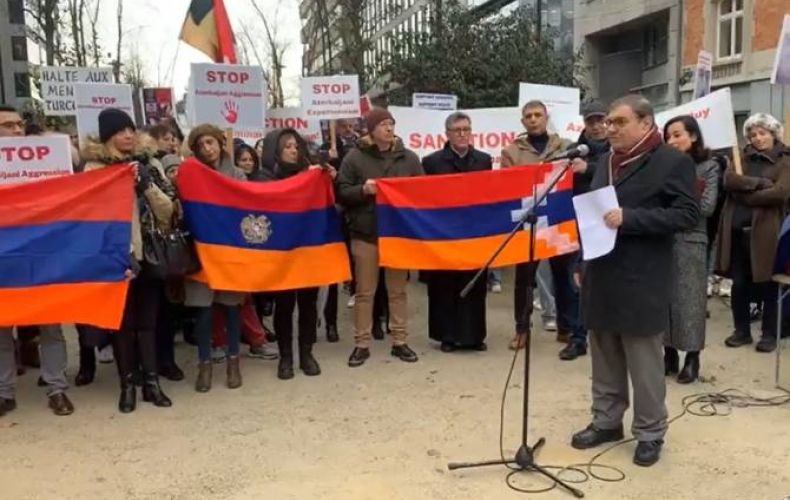 Армяне Бельгии провели акцию протеста, требуя оказать давление на Азербайджан