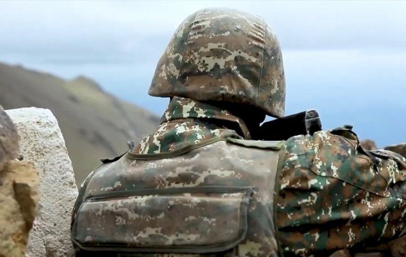 ВС Азербайджана обстреляли позиции Армении: МО