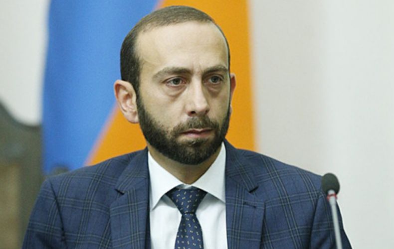 Кризиса в отношениях с Москвой нет – глава МИД Армении
