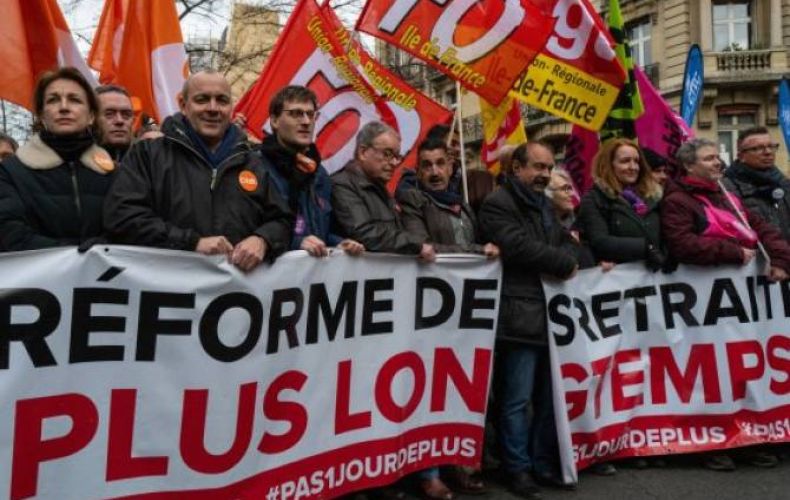 Ֆրանսիայում բազմամարդ ցույցեր և գործադուլներ են սպասվում կենսաթոշակային բարեփոխումների վերաբերյալ Մակրոնի հայտարարությունից հետո
